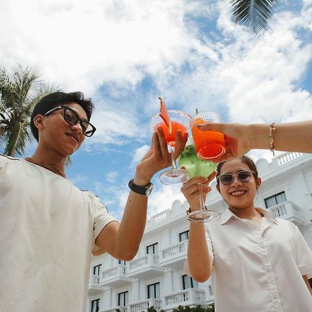 Seaside Boutique Resort Quy Nhon Buitenkant foto
